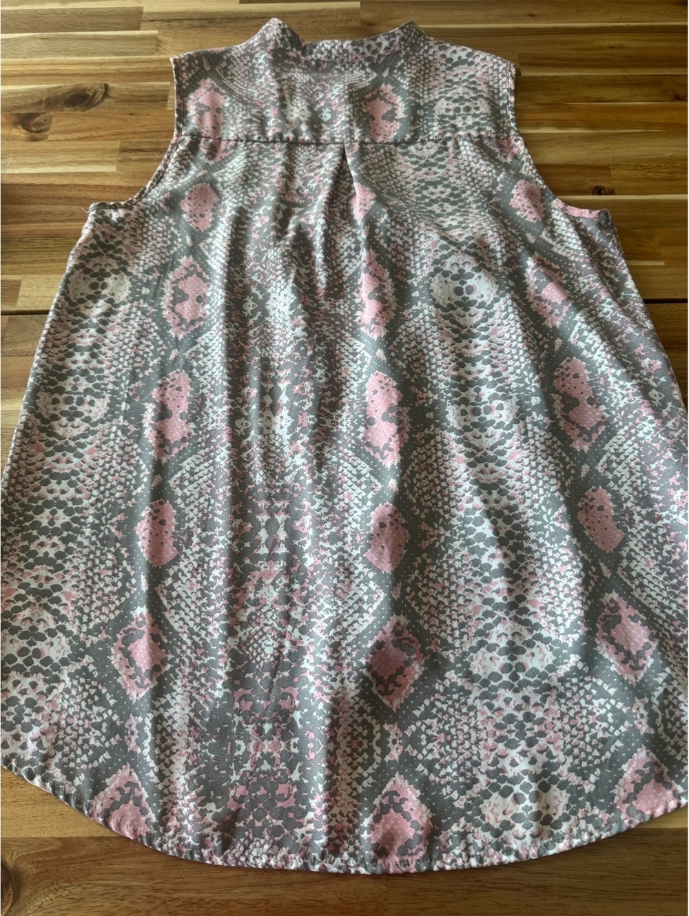 Daniel Rainn Women’s Blouse Gray Pink Print Button Front Cottagecore Boho fall - Picture 8 of 9